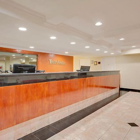 Travelodge By Wyndham ال سنترو المظهر الخارجي الصورة